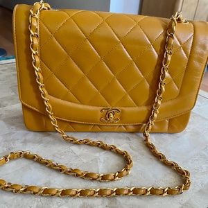 Chanel Quilted Lambskin  Shoulder Bag CC Rare VTG